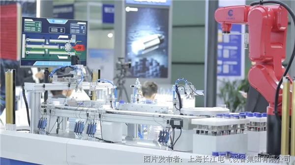昆明_澳门精准四肖期期准免费,非议搜索精选解析、解释与落实